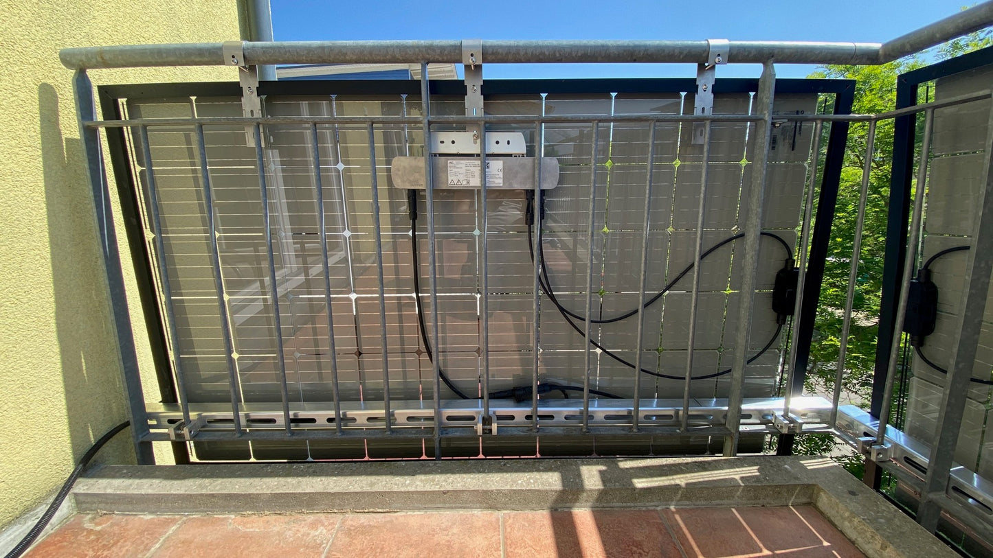 Balkoncentrale 335WP compleet pakket voor het balkon (met ronde staven), stekkerklaar fotovoltaïsch systeem